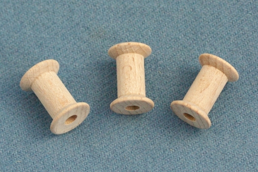 Garnspule Miniatur, Buchenholz, moderne Form