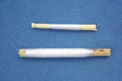 hauchfeiner Seidenfaden/extrafine silk thread
