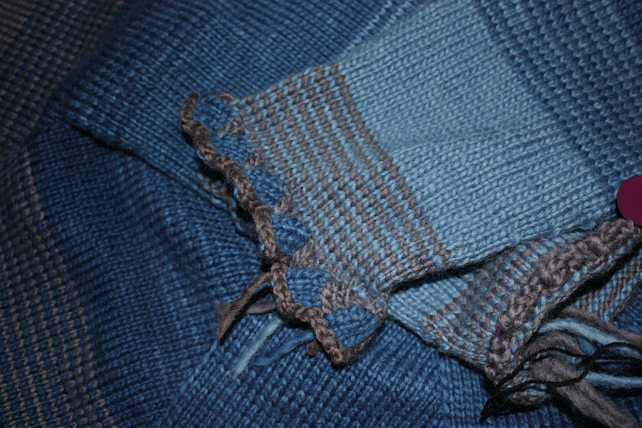 Sleeve finished with a tiny bit of entrelac-like knitting.